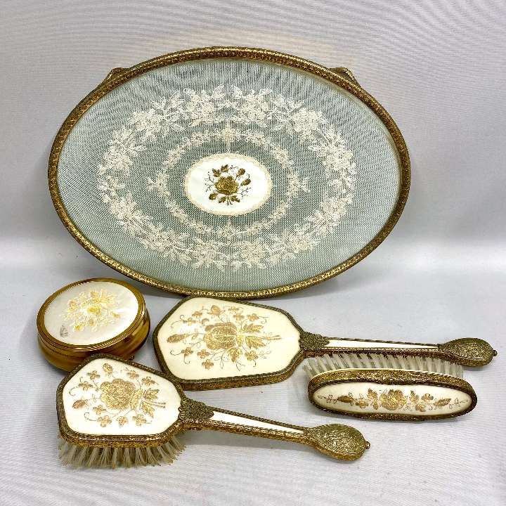 سرویس میز آرایش 